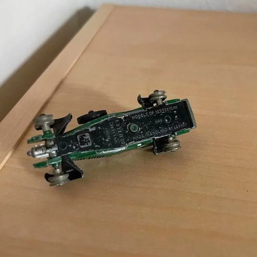 Vintage Lesney Matchbox 1929 Bentley No. 5 Diecast Model Car Green 60s Junkyard